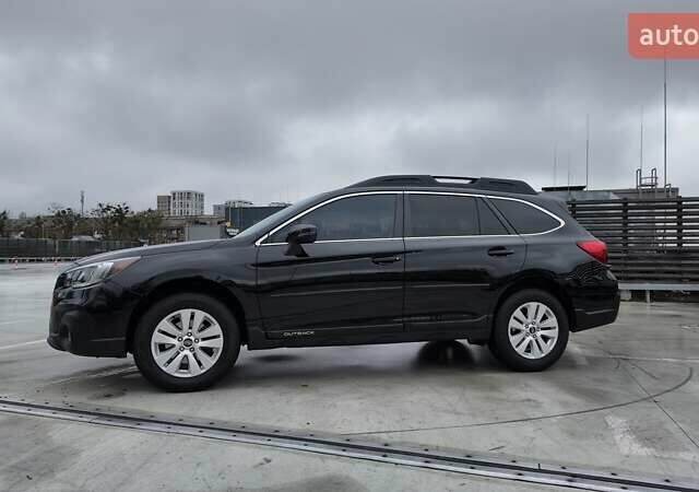 Черный Субару Аутбек, объемом двигателя 2.5 л и пробегом 98 тыс. км за 16990 $, фото 2 на Automoto.ua