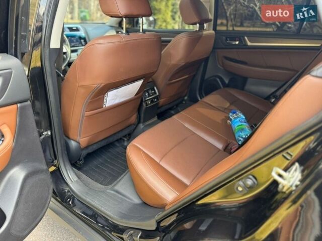 Черный Субару Аутбек, объемом двигателя 3.6 л и пробегом 211 тыс. км за 15500 $, фото 27 на Automoto.ua