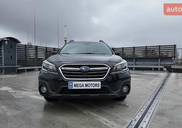 Черный Субару Аутбек, объемом двигателя 2.5 л и пробегом 98 тыс. км за 16990 $, фото 1 на Automoto.ua