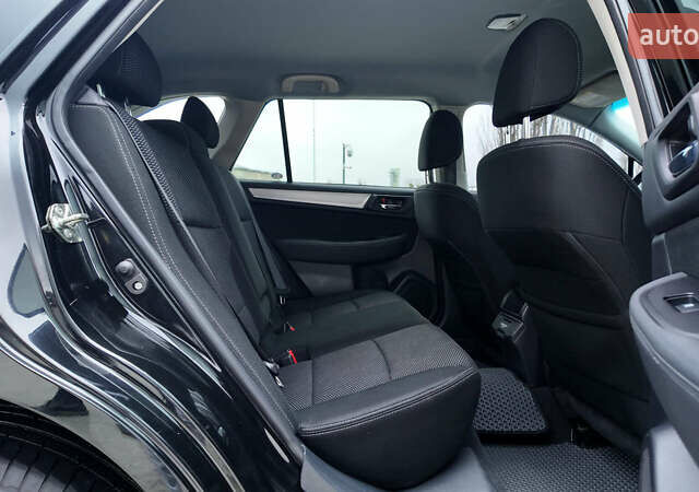 Черный Субару Аутбек, объемом двигателя 2.5 л и пробегом 98 тыс. км за 16990 $, фото 13 на Automoto.ua