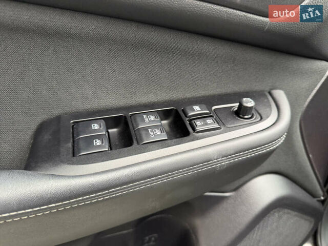 Чорний Субару Аутбек, об'ємом двигуна 2.5 л та пробігом 112 тис. км за 13200 $, фото 17 на Automoto.ua