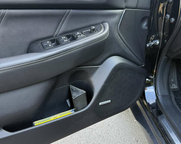 Чорний Субару Аутбек, об'ємом двигуна 2.5 л та пробігом 191 тис. км за 18000 $, фото 44 на Automoto.ua