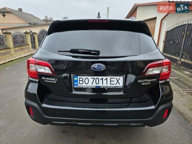 Черный Субару Аутбек, объемом двигателя 3.63 л и пробегом 134 тыс. км за 18900 $, фото 7 на Automoto.ua