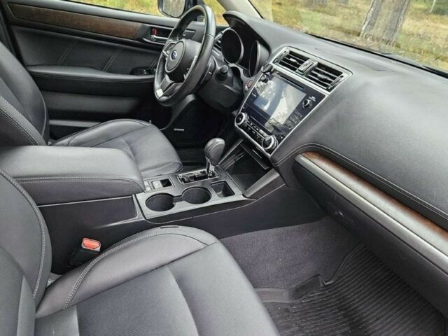 Черный Субару Аутбек, объемом двигателя 0 л и пробегом 153 тыс. км за 12500 $, фото 16 на Automoto.ua