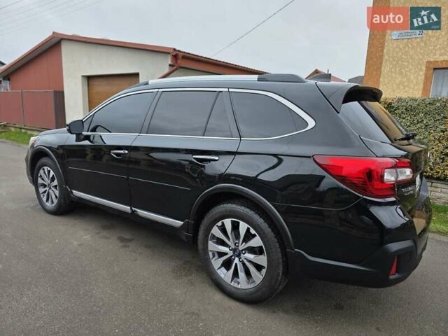 Черный Субару Аутбек, объемом двигателя 3.63 л и пробегом 134 тыс. км за 18900 $, фото 5 на Automoto.ua