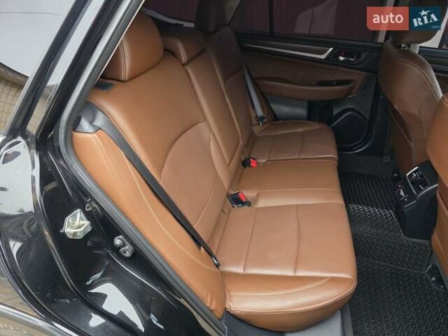 Черный Субару Аутбек, объемом двигателя 3.63 л и пробегом 134 тыс. км за 18900 $, фото 26 на Automoto.ua