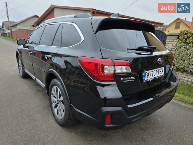 Черный Субару Аутбек, объемом двигателя 3.63 л и пробегом 134 тыс. км за 18900 $, фото 6 на Automoto.ua