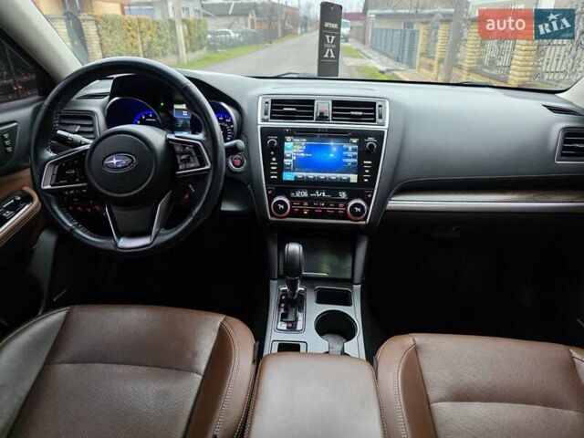 Черный Субару Аутбек, объемом двигателя 3.63 л и пробегом 134 тыс. км за 18900 $, фото 30 на Automoto.ua