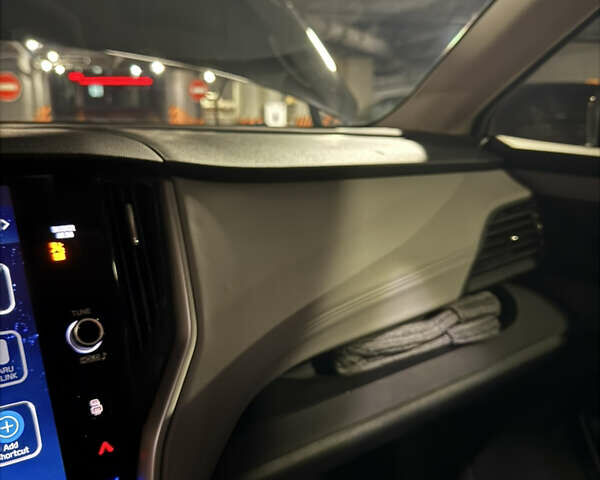 Черный Субару Аутбек, объемом двигателя 2.5 л и пробегом 98 тыс. км за 18000 $, фото 32 на Automoto.ua