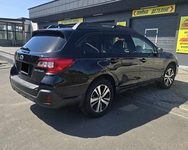 Чорний Субару Аутбек, об'ємом двигуна 2.5 л та пробігом 31 тис. км за 18999 $, фото 8 на Automoto.ua