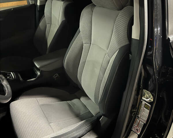 Черный Субару Аутбек, объемом двигателя 2.5 л и пробегом 98 тыс. км за 18000 $, фото 27 на Automoto.ua