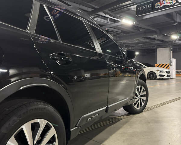 Черный Субару Аутбек, объемом двигателя 2.5 л и пробегом 98 тыс. км за 18000 $, фото 6 на Automoto.ua