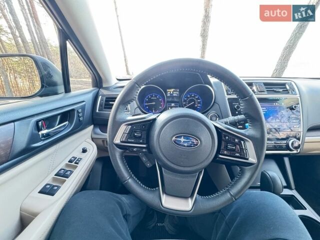 Черный Субару Аутбек, объемом двигателя 2.5 л и пробегом 82 тыс. км за 19000 $, фото 10 на Automoto.ua
