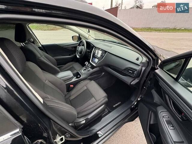 Черный Субару Аутбек, объемом двигателя 2.5 л и пробегом 145 тыс. км за 19950 $, фото 21 на Automoto.ua