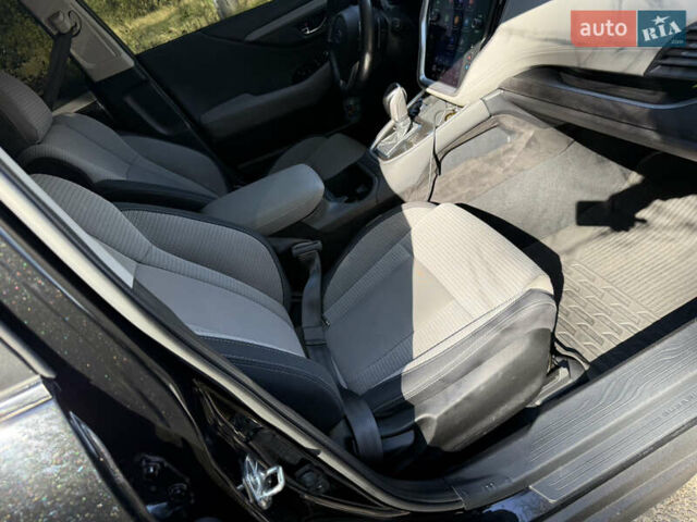 Чорний Субару Аутбек, об'ємом двигуна 2.5 л та пробігом 23 тис. км за 18300 $, фото 28 на Automoto.ua