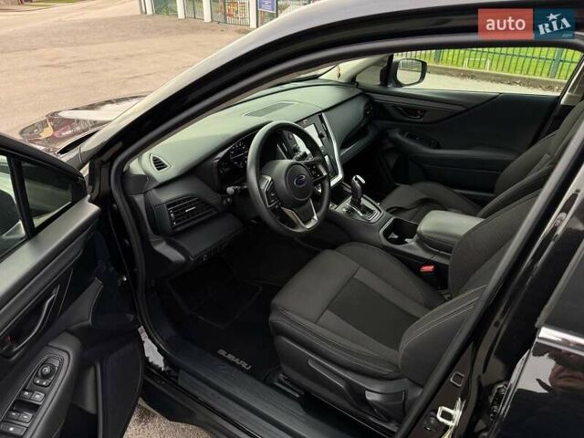Черный Субару Аутбек, объемом двигателя 2.5 л и пробегом 145 тыс. км за 19950 $, фото 13 на Automoto.ua