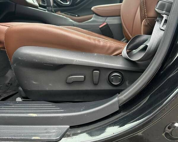 Чорний Субару Аутбек, об'ємом двигуна 2.5 л та пробігом 1 тис. км за 27900 $, фото 6 на Automoto.ua