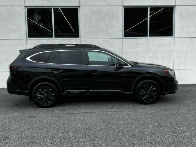 Чорний Субару Аутбек, об'ємом двигуна 2.4 л та пробігом 16 тис. км за 18000 $, фото 6 на Automoto.ua