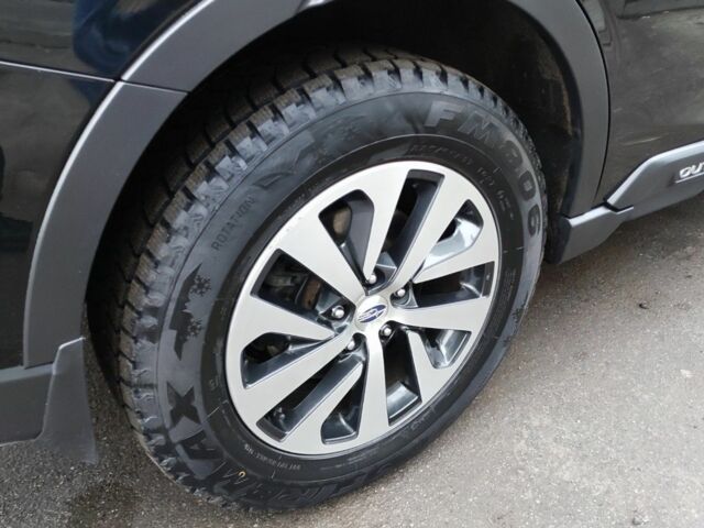 Черный Субару Аутбек, объемом двигателя 2.5 л и пробегом 67 тыс. км за 25500 $, фото 6 на Automoto.ua