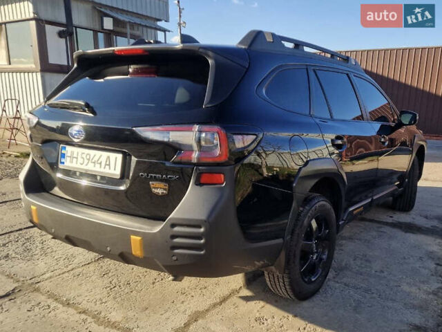 Чорний Субару Аутбек, об'ємом двигуна 2.39 л та пробігом 115 тис. км за 27777 $, фото 2 на Automoto.ua