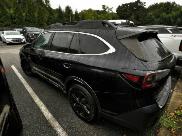 Чорний Субару Аутбек, об'ємом двигуна 2.4 л та пробігом 16 тис. км за 18000 $, фото 4 на Automoto.ua