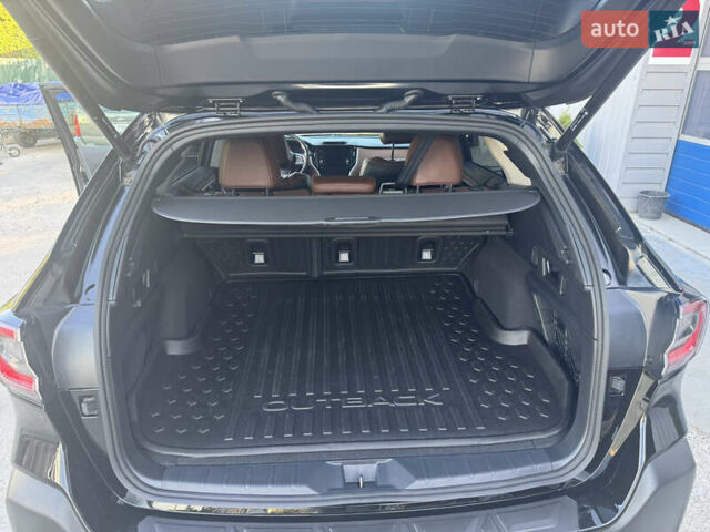 Чорний Субару Аутбек, об'ємом двигуна 2.5 л та пробігом 12 тис. км за 31400 $, фото 24 на Automoto.ua