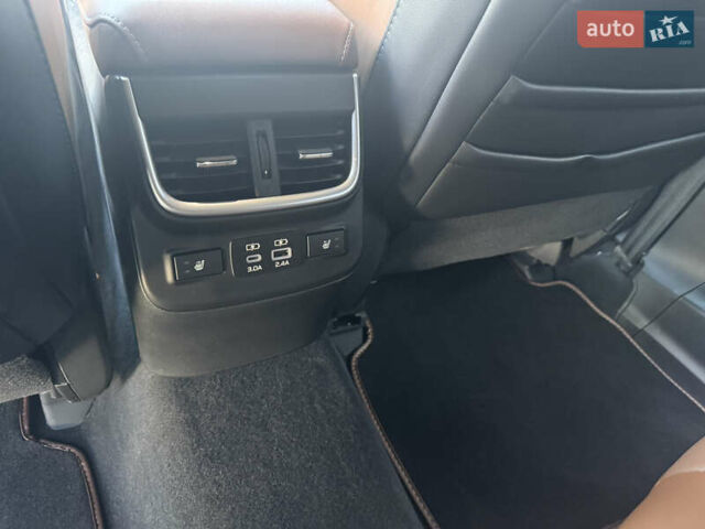 Чорний Субару Аутбек, об'ємом двигуна 2.5 л та пробігом 12 тис. км за 31400 $, фото 23 на Automoto.ua