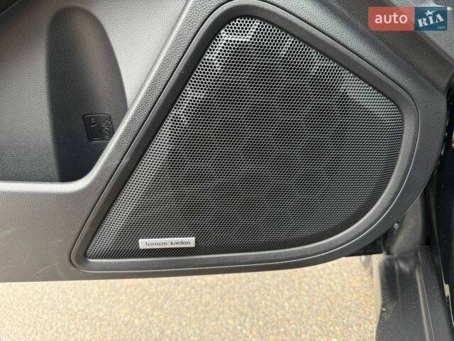 Черный Субару Аутбек, объемом двигателя 2.5 л и пробегом 8 тыс. км за 32000 $, фото 23 на Automoto.ua