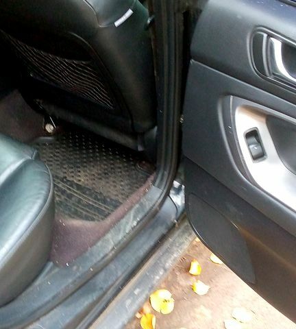 Чорний Субару Аутбек, об'ємом двигуна 2.5 л та пробігом 150 тис. км за 3800 $, фото 12 на Automoto.ua