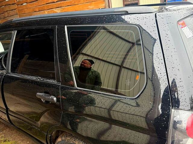 Черный Субару Аутбек, объемом двигателя 2 л и пробегом 215 тыс. км за 6200 $, фото 5 на Automoto.ua