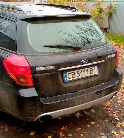 Чорний Субару Аутбек, об'ємом двигуна 2.5 л та пробігом 150 тис. км за 3800 $, фото 2 на Automoto.ua