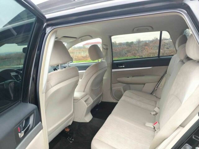 Чорний Субару Аутбек, об'ємом двигуна 2.5 л та пробігом 238 тис. км за 9800 $, фото 14 на Automoto.ua