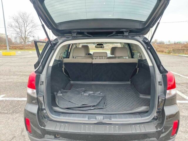 Чорний Субару Аутбек, об'ємом двигуна 2.5 л та пробігом 238 тис. км за 9800 $, фото 15 на Automoto.ua