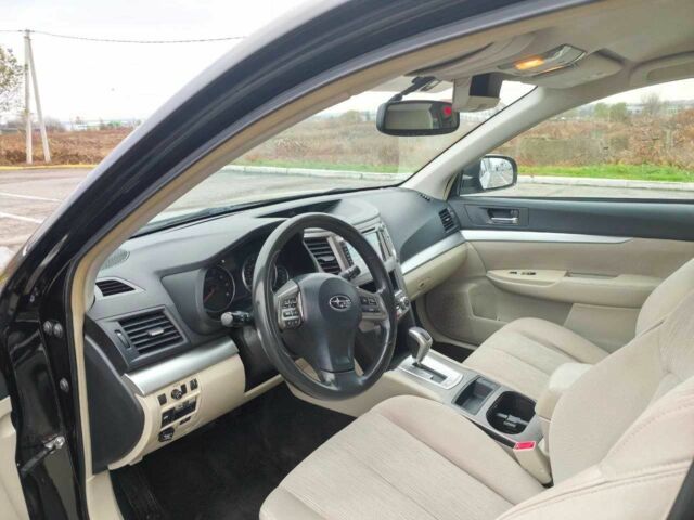 Чорний Субару Аутбек, об'ємом двигуна 2.5 л та пробігом 238 тис. км за 9800 $, фото 11 на Automoto.ua