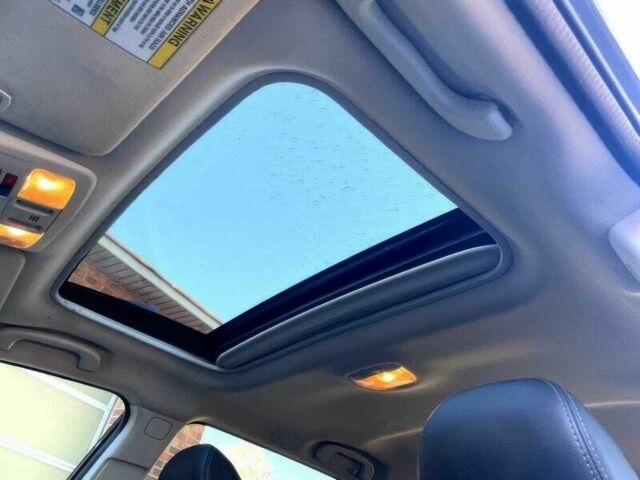 Чорний Субару Аутбек, об'ємом двигуна 3.6 л та пробігом 75 тис. км за 9200 $, фото 8 на Automoto.ua