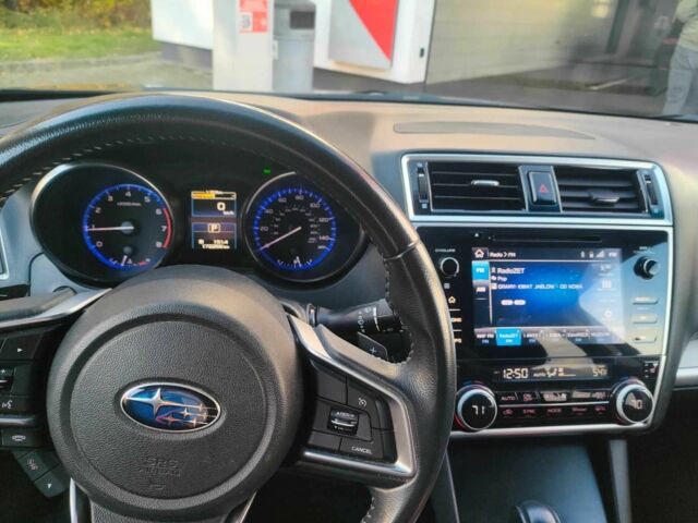 Черный Субару Аутбек, объемом двигателя 2.5 л и пробегом 172 тыс. км за 13800 $, фото 13 на Automoto.ua