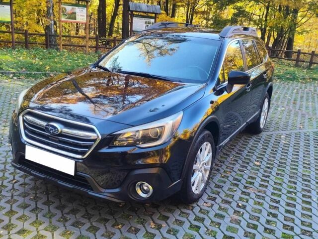 Черный Субару Аутбек, объемом двигателя 2.5 л и пробегом 172 тыс. км за 13800 $, фото 1 на Automoto.ua