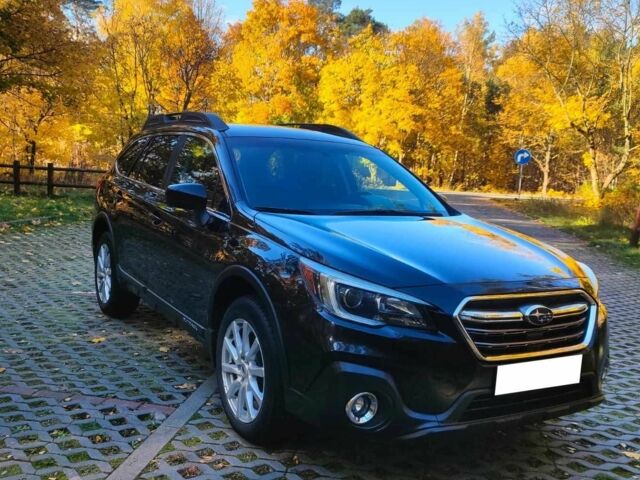 Черный Субару Аутбек, объемом двигателя 2.5 л и пробегом 172 тыс. км за 13800 $, фото 9 на Automoto.ua