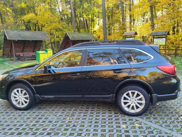 Черный Субару Аутбек, объемом двигателя 2.5 л и пробегом 172 тыс. км за 13800 $, фото 6 на Automoto.ua
