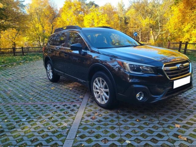 Черный Субару Аутбек, объемом двигателя 2.5 л и пробегом 172 тыс. км за 13800 $, фото 8 на Automoto.ua