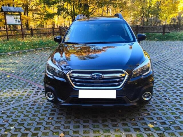 Черный Субару Аутбек, объемом двигателя 2.5 л и пробегом 172 тыс. км за 13800 $, фото 2 на Automoto.ua
