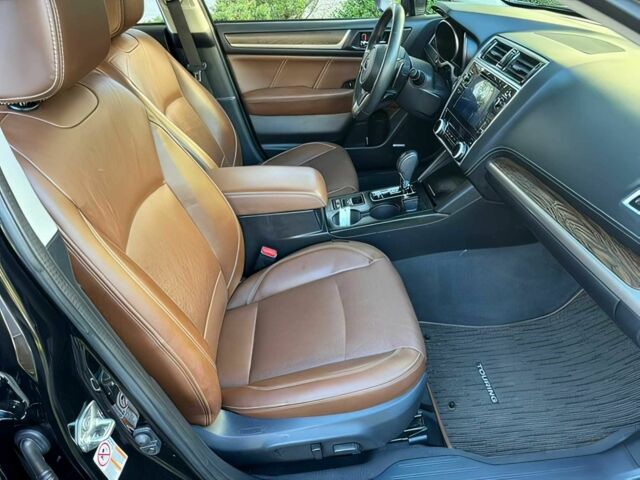 Черный Субару Аутбек, объемом двигателя 2.5 л и пробегом 43 тыс. км за 6500 $, фото 12 на Automoto.ua