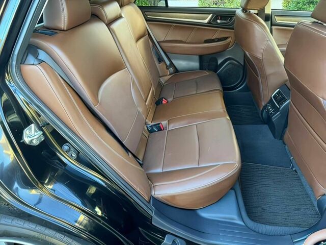 Черный Субару Аутбек, объемом двигателя 2.5 л и пробегом 43 тыс. км за 6500 $, фото 15 на Automoto.ua