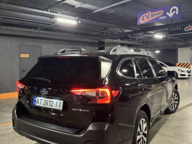 Черный Субару Аутбек, объемом двигателя 2.5 л и пробегом 98 тыс. км за 18000 $, фото 4 на Automoto.ua