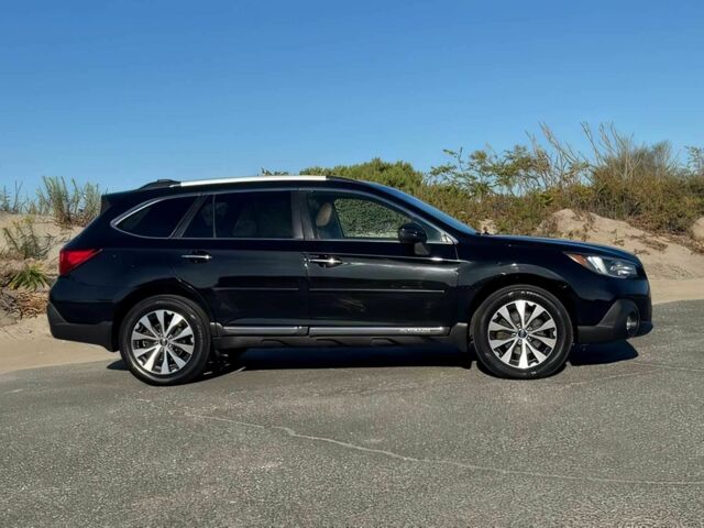 Черный Субару Аутбек, объемом двигателя 2.5 л и пробегом 43 тыс. км за 6500 $, фото 7 на Automoto.ua