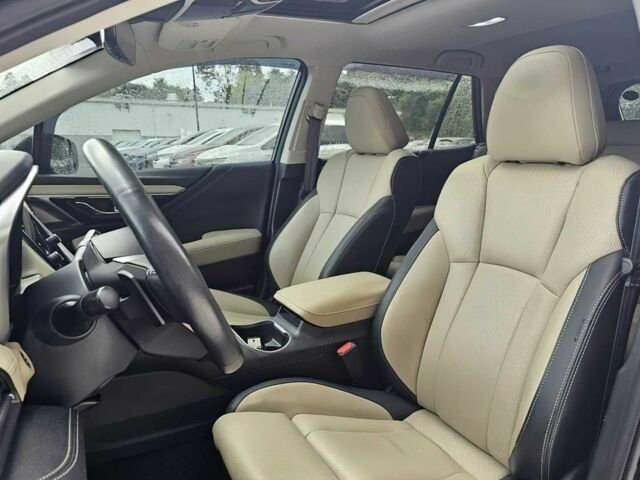 Чорний Субару Аутбек, об'ємом двигуна 2.4 л та пробігом 16 тис. км за 8900 $, фото 8 на Automoto.ua