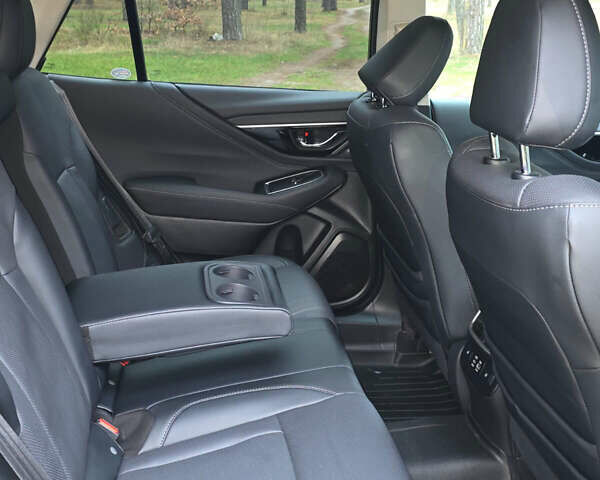 Фиолетовый Субару Аутбек, объемом двигателя 2.5 л и пробегом 2 тыс. км за 34000 $, фото 17 на Automoto.ua