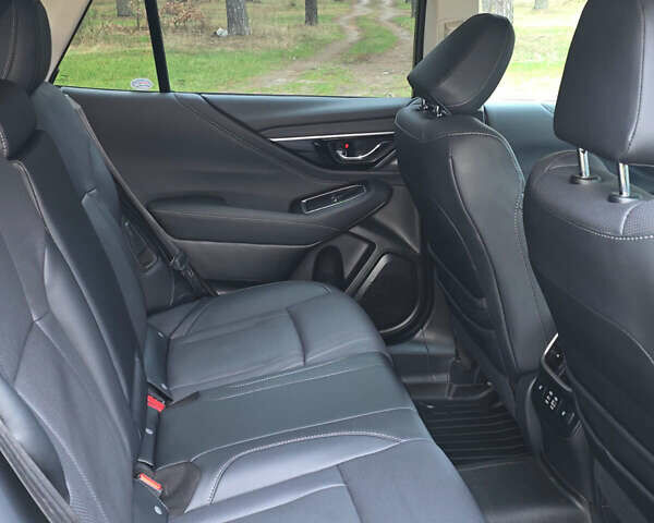 Фиолетовый Субару Аутбек, объемом двигателя 2.5 л и пробегом 2 тыс. км за 34000 $, фото 27 на Automoto.ua