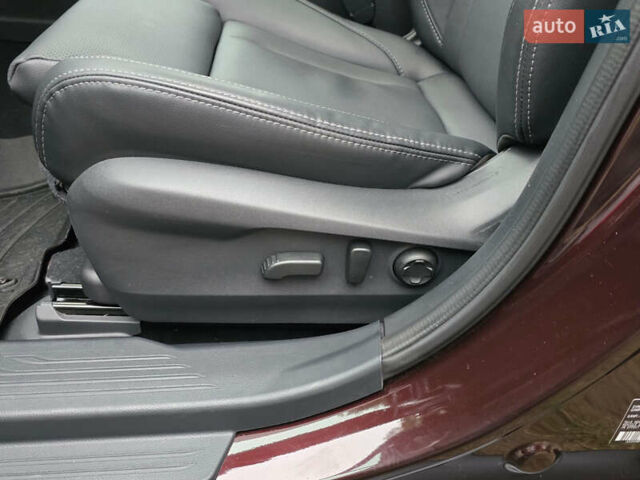 Фиолетовый Субару Аутбек, объемом двигателя 2.5 л и пробегом 2 тыс. км за 34000 $, фото 21 на Automoto.ua