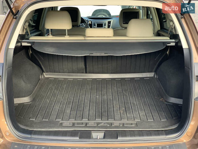 Коричневий Субару Аутбек, об'ємом двигуна 2.46 л та пробігом 255 тис. км за 10899 $, фото 20 на Automoto.ua